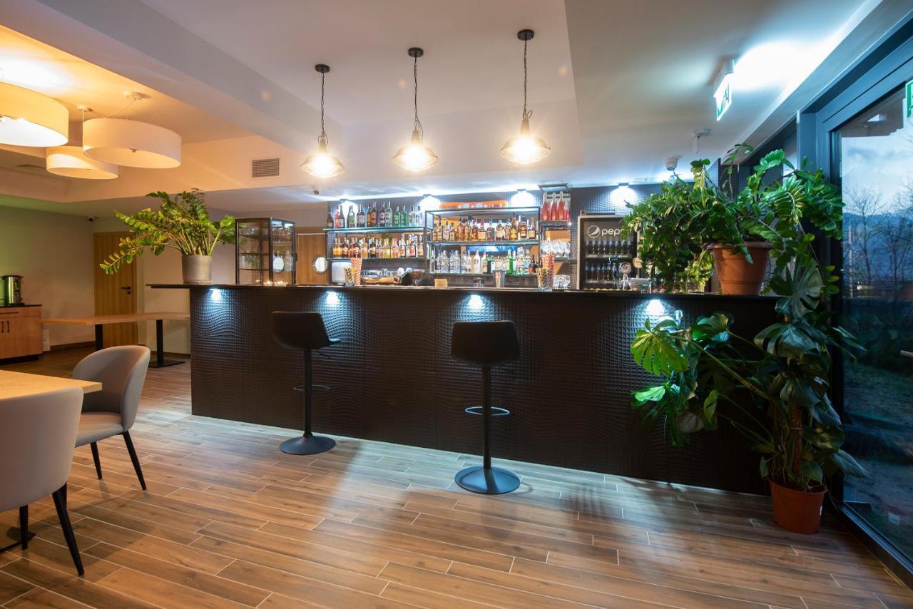 Hotel Jarzebata Wisła Esterno foto